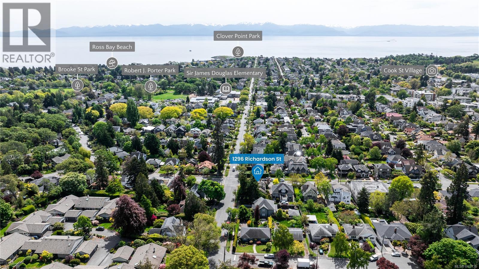  1296 Richardson Street, Victoria