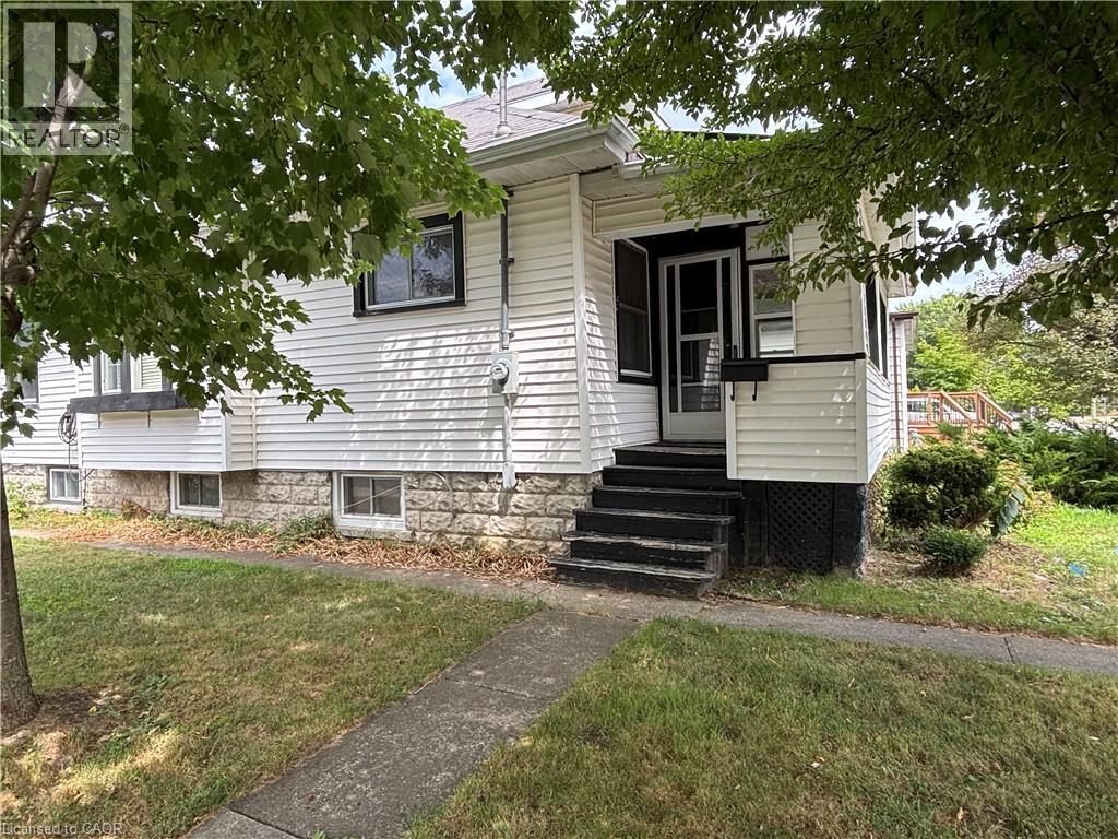 9 GRANTHAM Avenue S