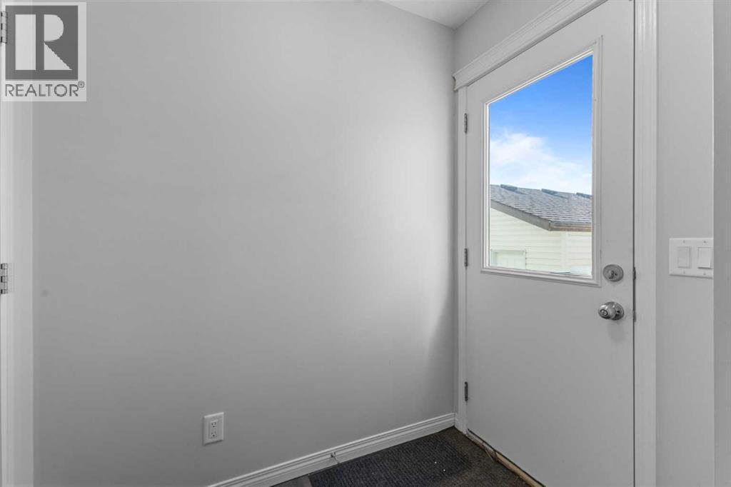 Single Family House for Sale in  Copperpond Avenue SE Copperfield Calgary 