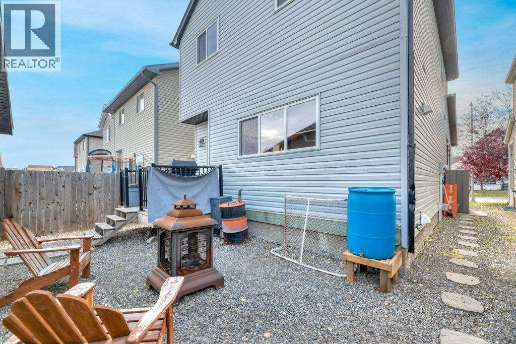 Single Family House for Sale in  Copperpond Heights SE Copperfield Calgary 