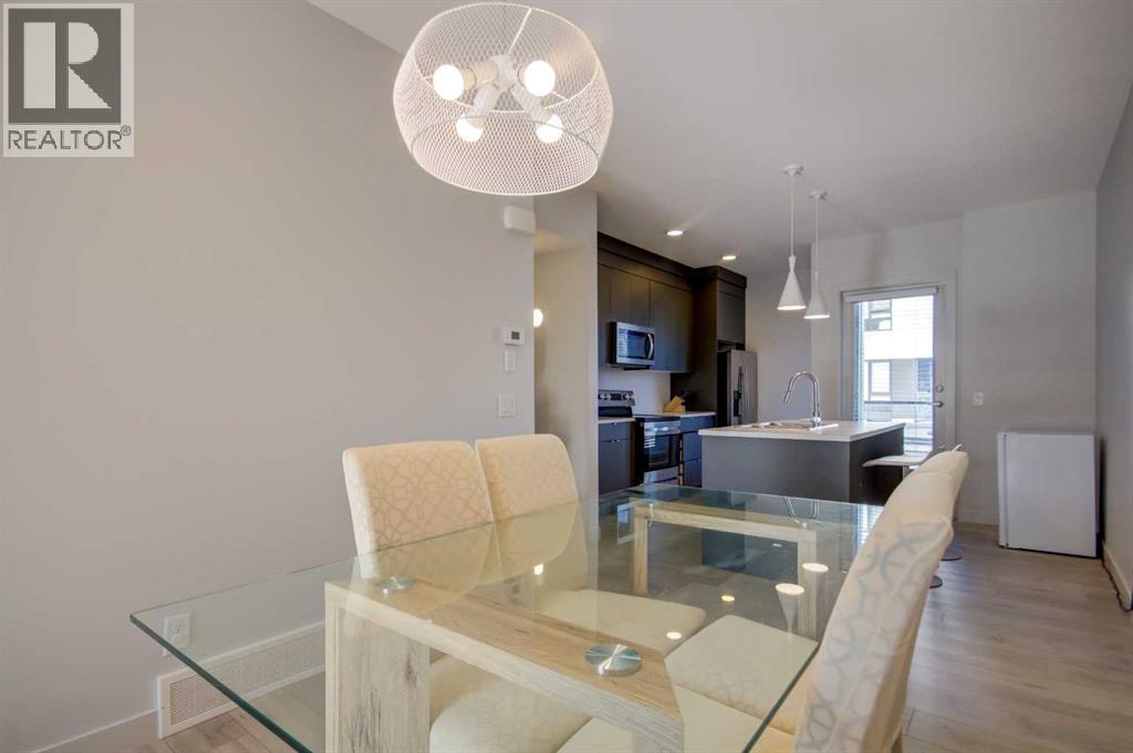 Single Family House for Sale in   Avenue NW Bowness Calgary 