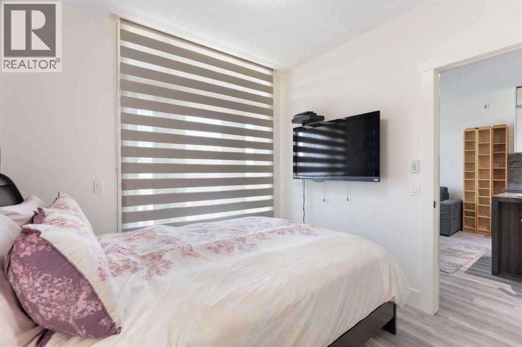 Single Family House for Sale in    Avenue NE Crescent Heights Calgary 