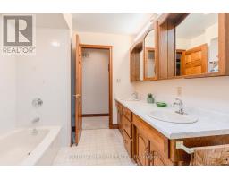 425 Golf Club Road, Hamilton, ON L0R1P0 Photo 29