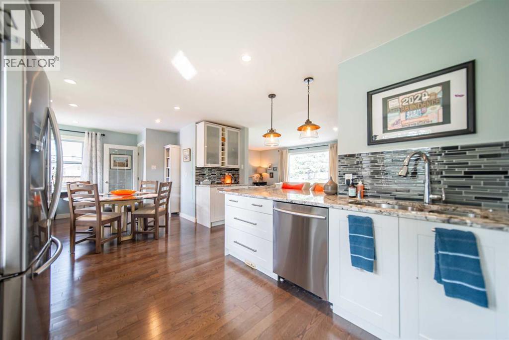 Single Family House Bungalow for Sale in   Avenue SW Glendale Calgary 