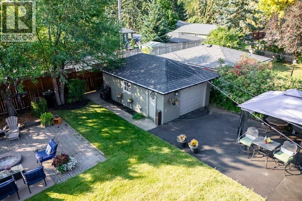 Single Family House Bungalow for Sale in   Avenue SW Glendale Calgary 