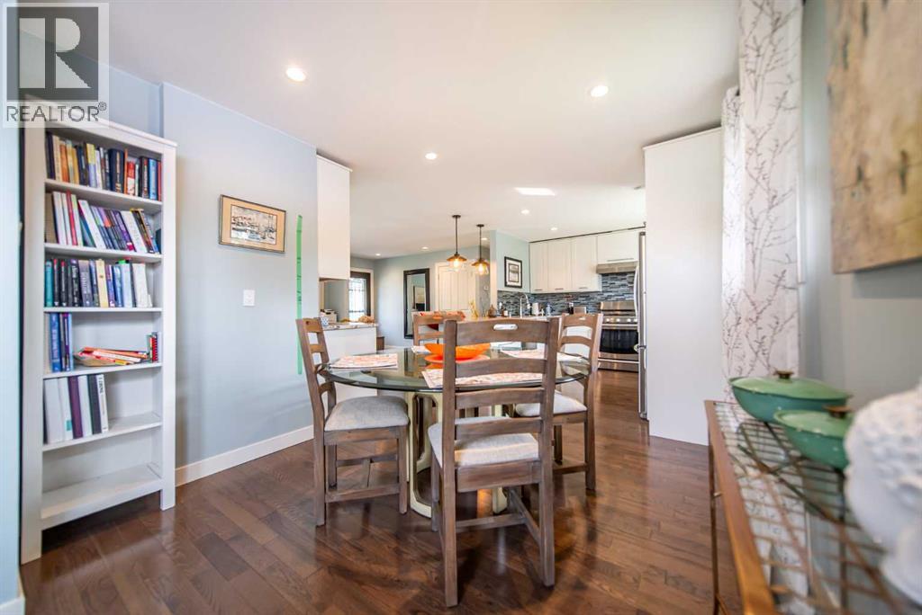 Single Family House Bungalow for Sale in   Avenue SW Glendale Calgary 