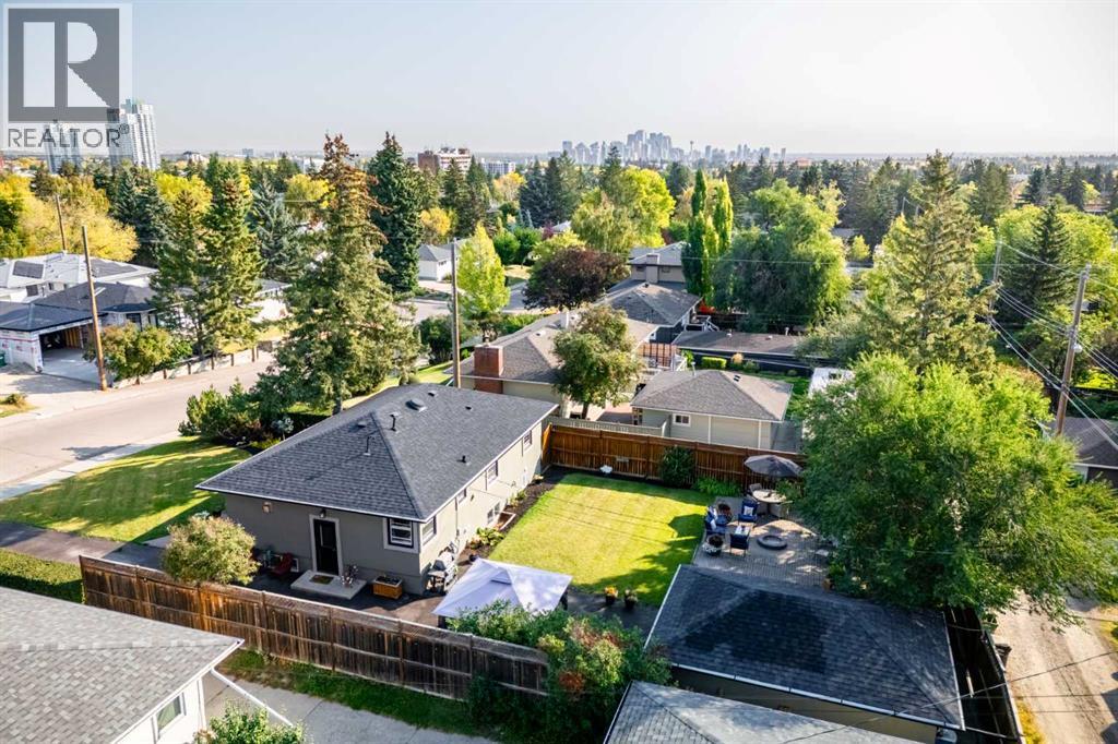 Single Family House Bungalow for Sale in   Avenue SW Glendale Calgary 