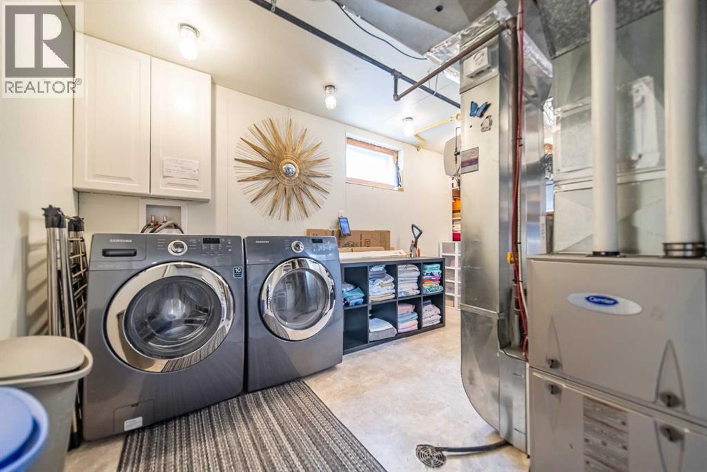 Single Family House Bungalow for Sale in   Avenue SW Glendale Calgary 