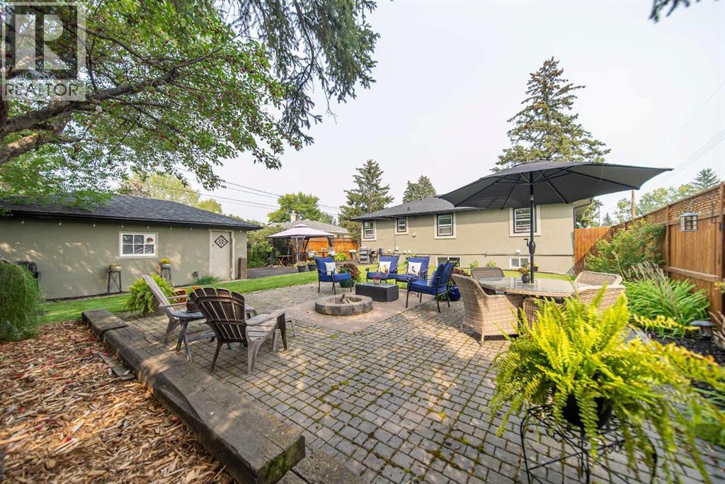 Single Family House Bungalow for Sale in   Avenue SW Glendale Calgary 