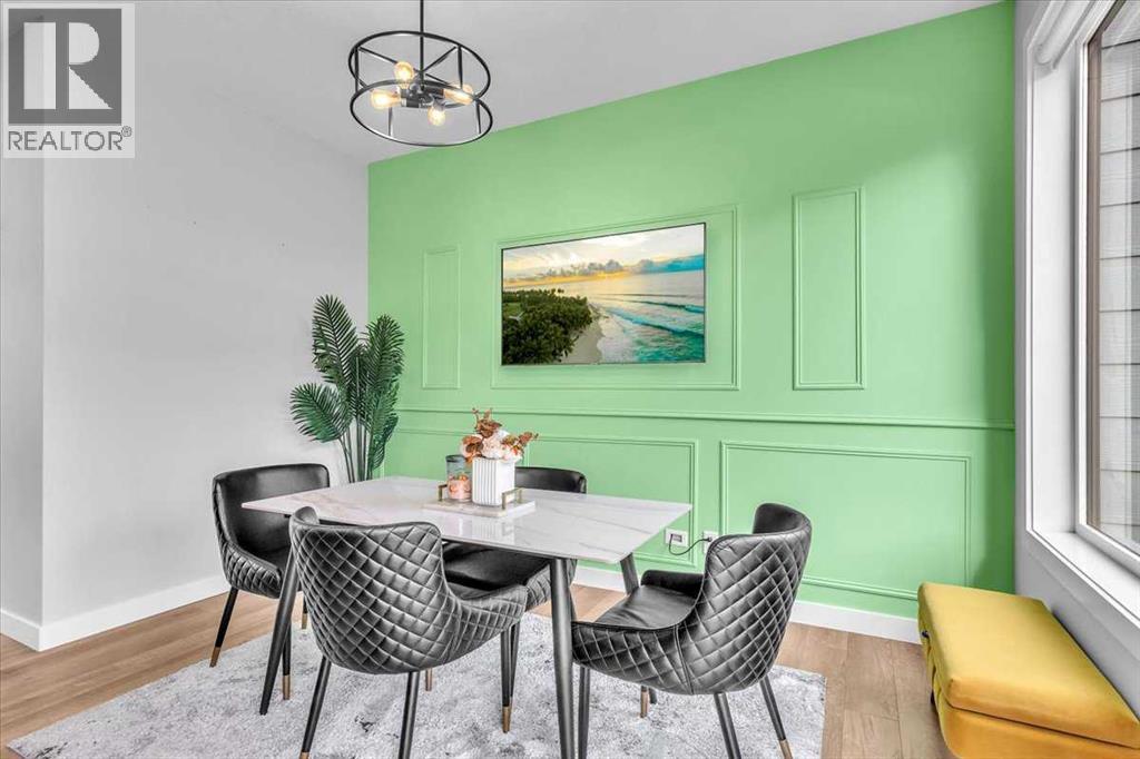 Single Family House for Sale in  Evanscrest Square NW Evanston Calgary 