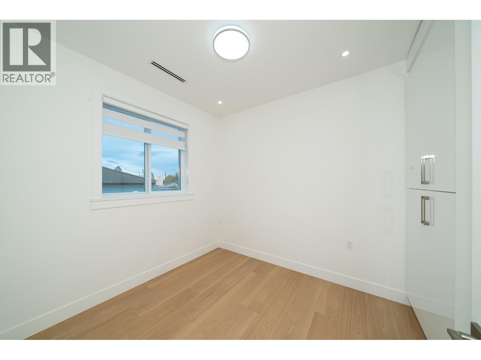 2172 E 46TH AVENUE, Vancouver