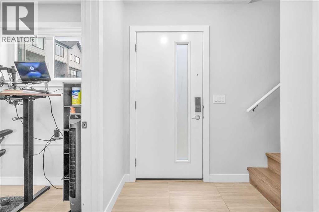 Single Family House for Sale in  Evanscrest Square NW Evanston Calgary 