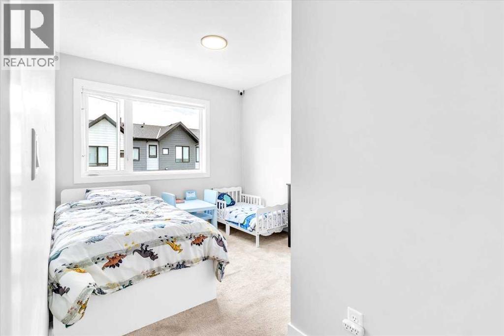 Single Family House for Sale in  Evanscrest Square NW Evanston Calgary 