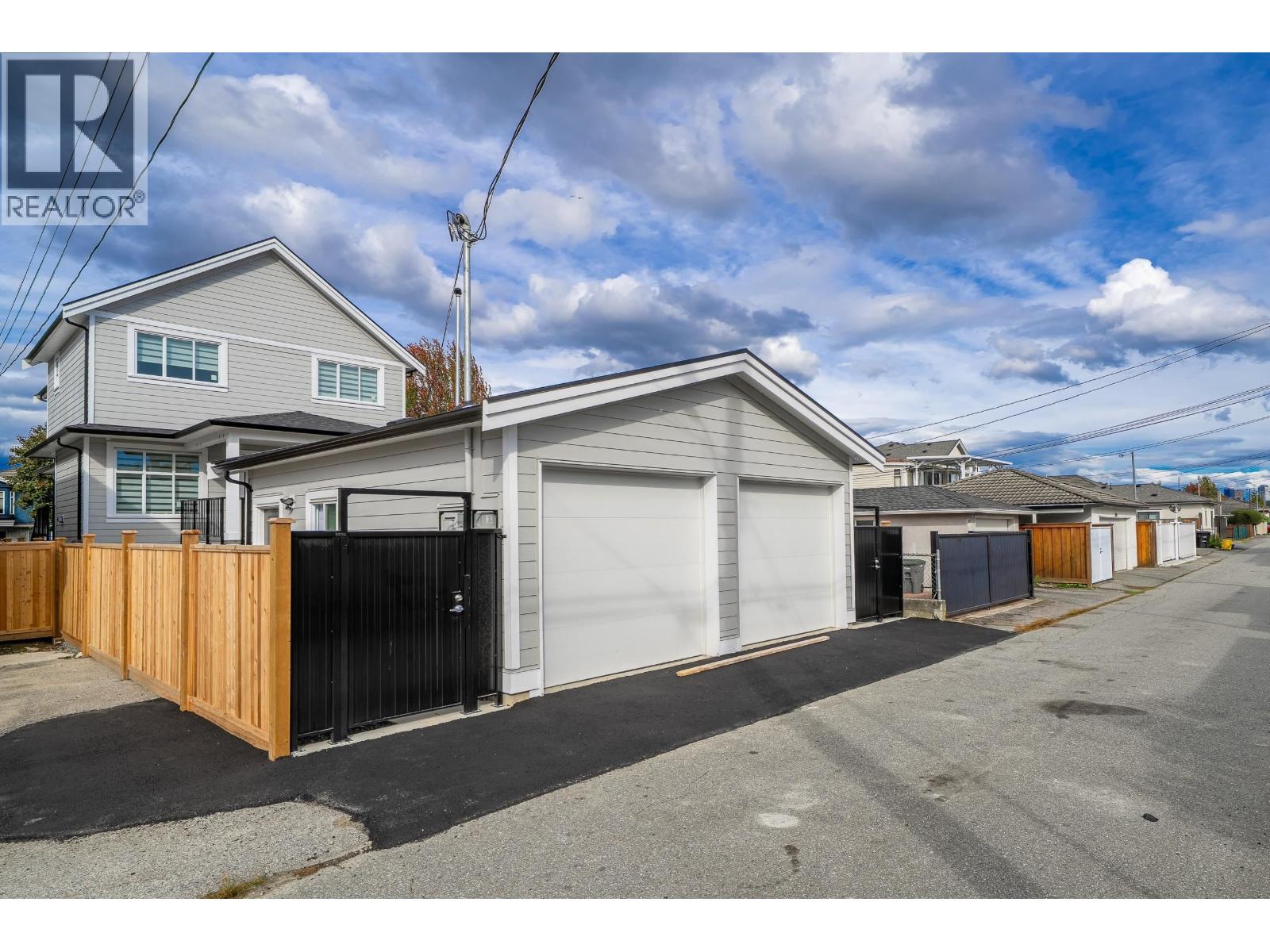2172 E 46TH AVENUE, Vancouver
