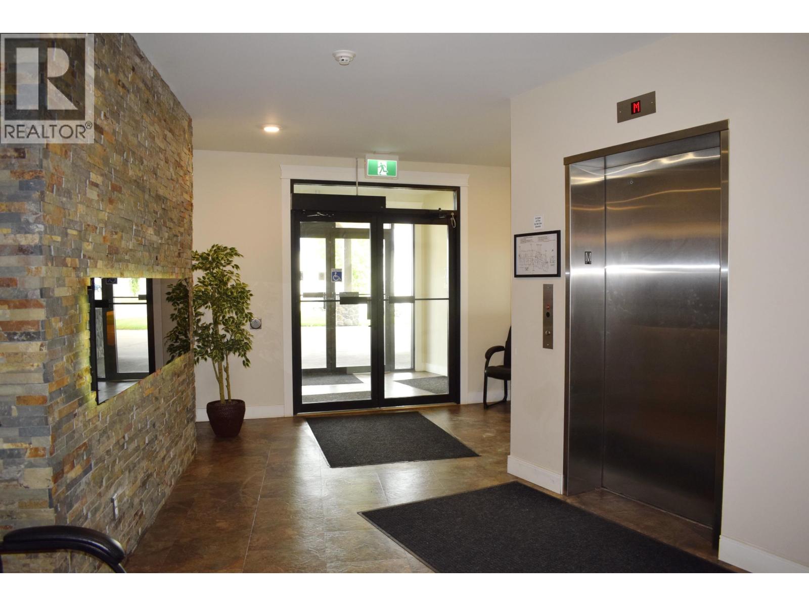 105 3684 PRINCESS Crescent, Smithers