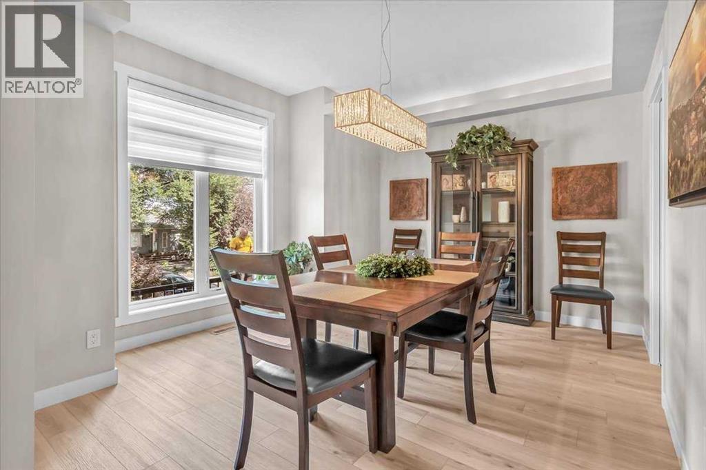 Single Family House for Sale in   Avenue NW Tuxedo Park Calgary 