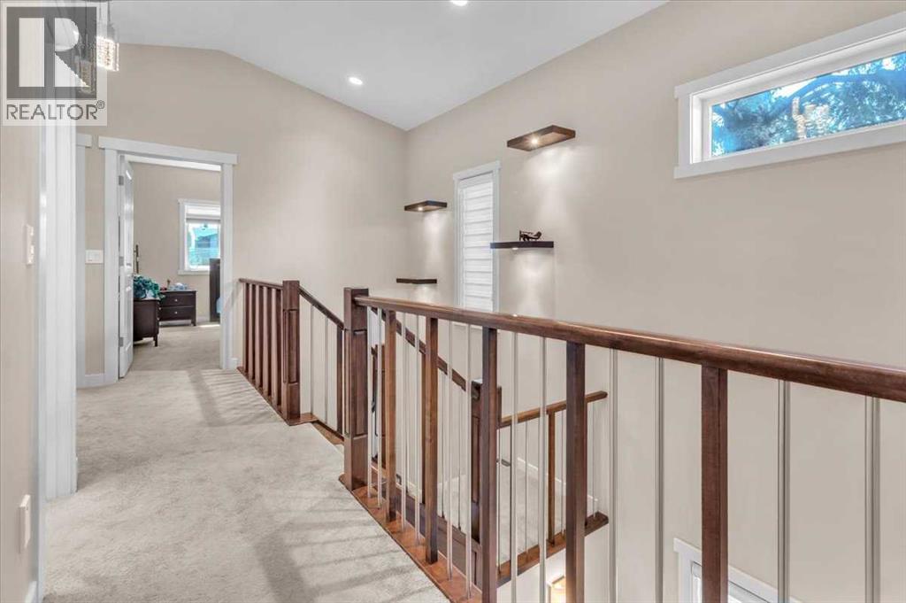 Single Family House for Sale in   Avenue NW Tuxedo Park Calgary 
