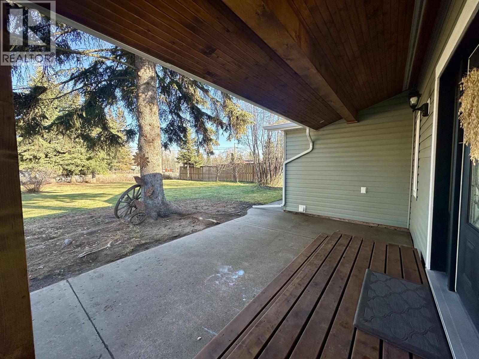 366 NORTHSIDE ROAD, Vanderhoof