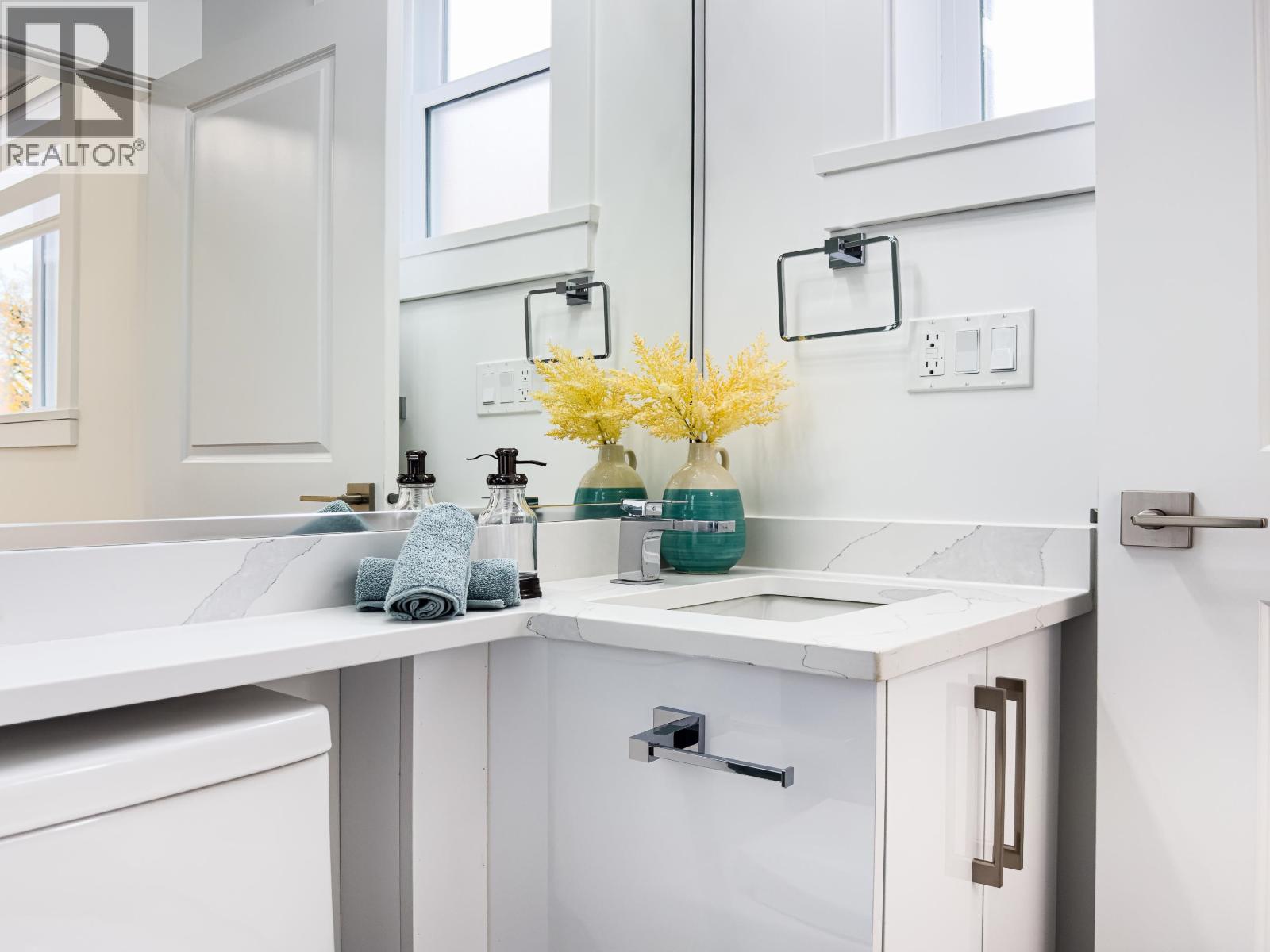 2174 E 46TH AVENUE, Vancouver