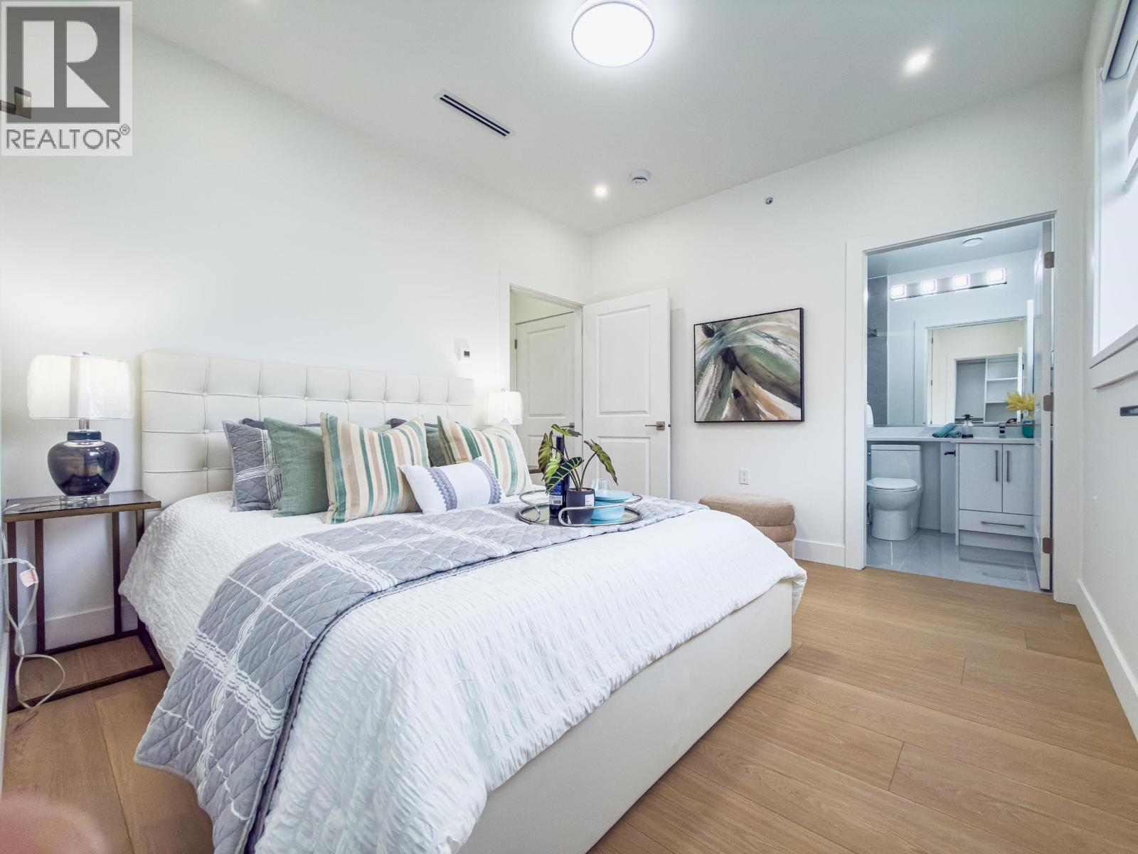 2174 E 46TH AVENUE, Vancouver