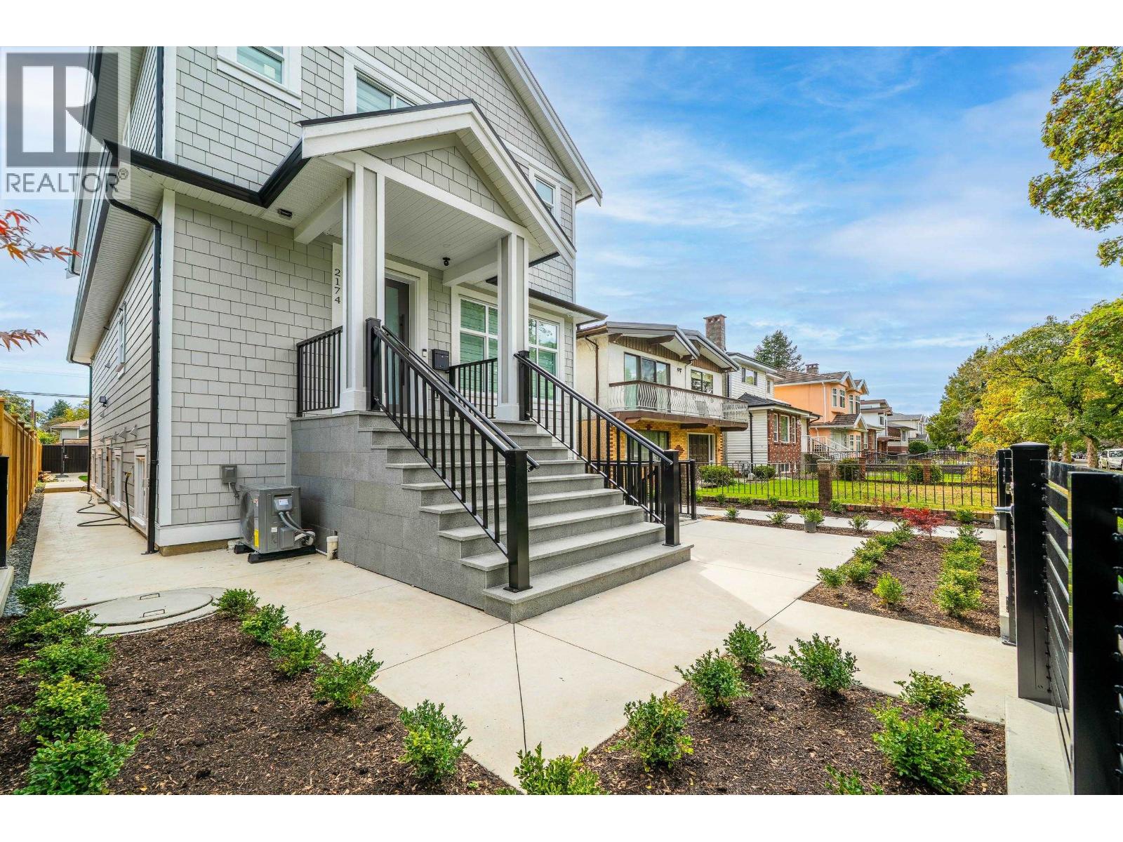 2174 E 46TH AVENUE, Vancouver