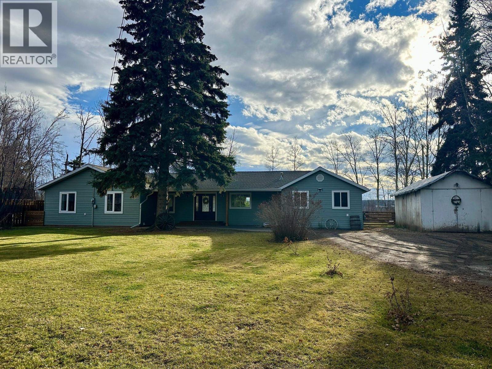366 NORTHSIDE ROAD, Vanderhoof