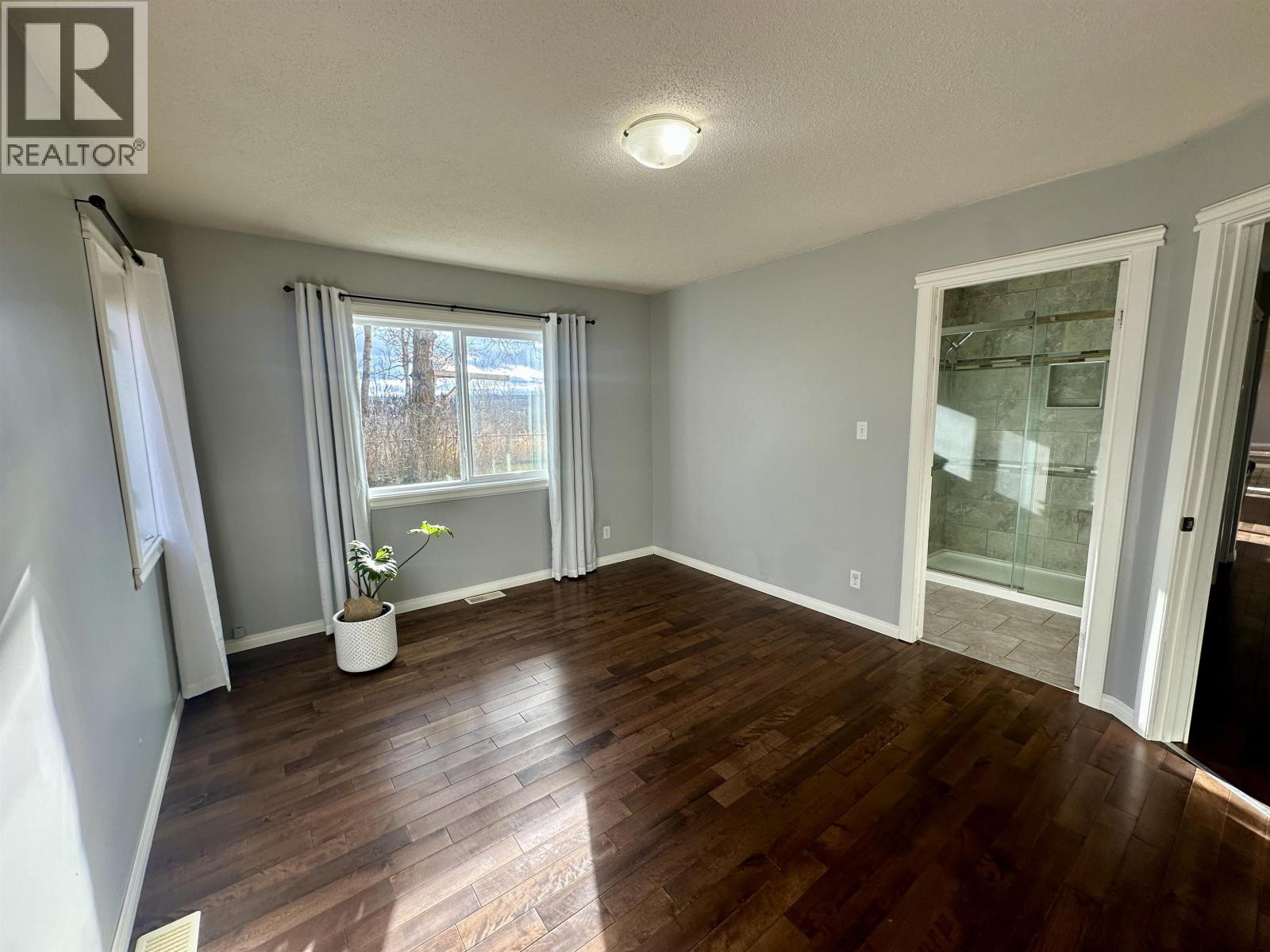 366 NORTHSIDE ROAD, Vanderhoof