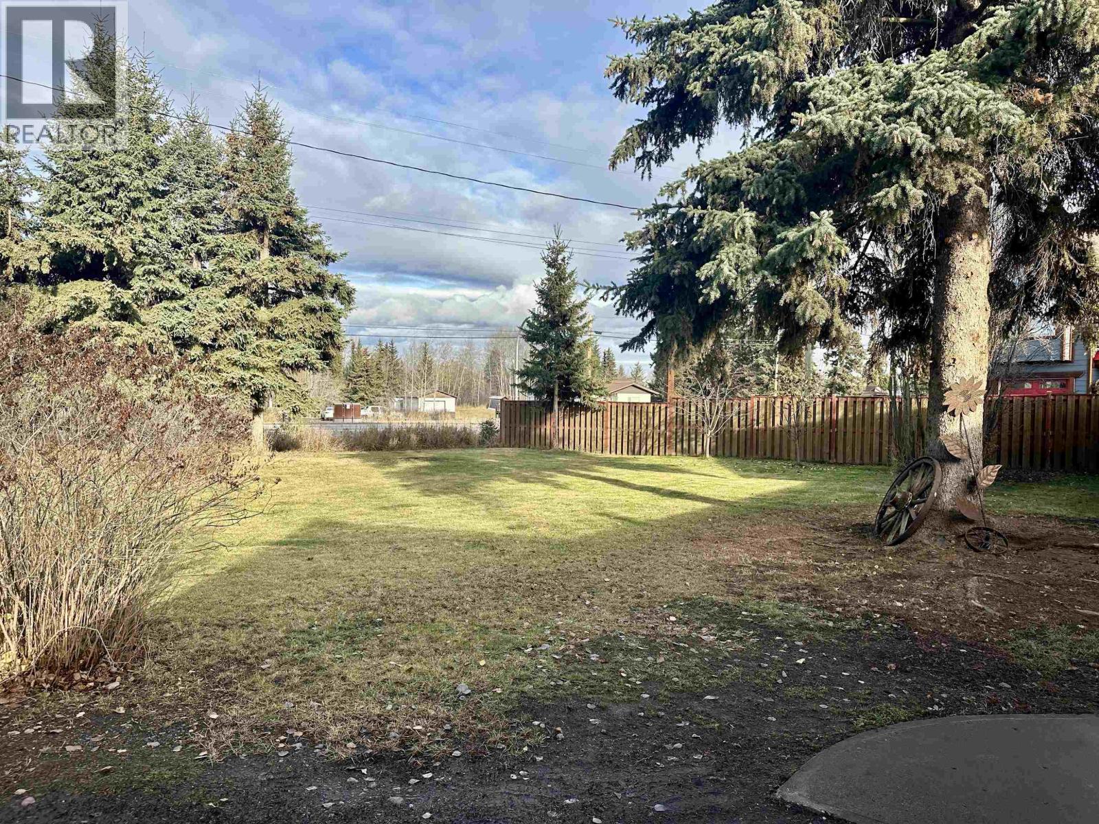 366 NORTHSIDE ROAD, Vanderhoof