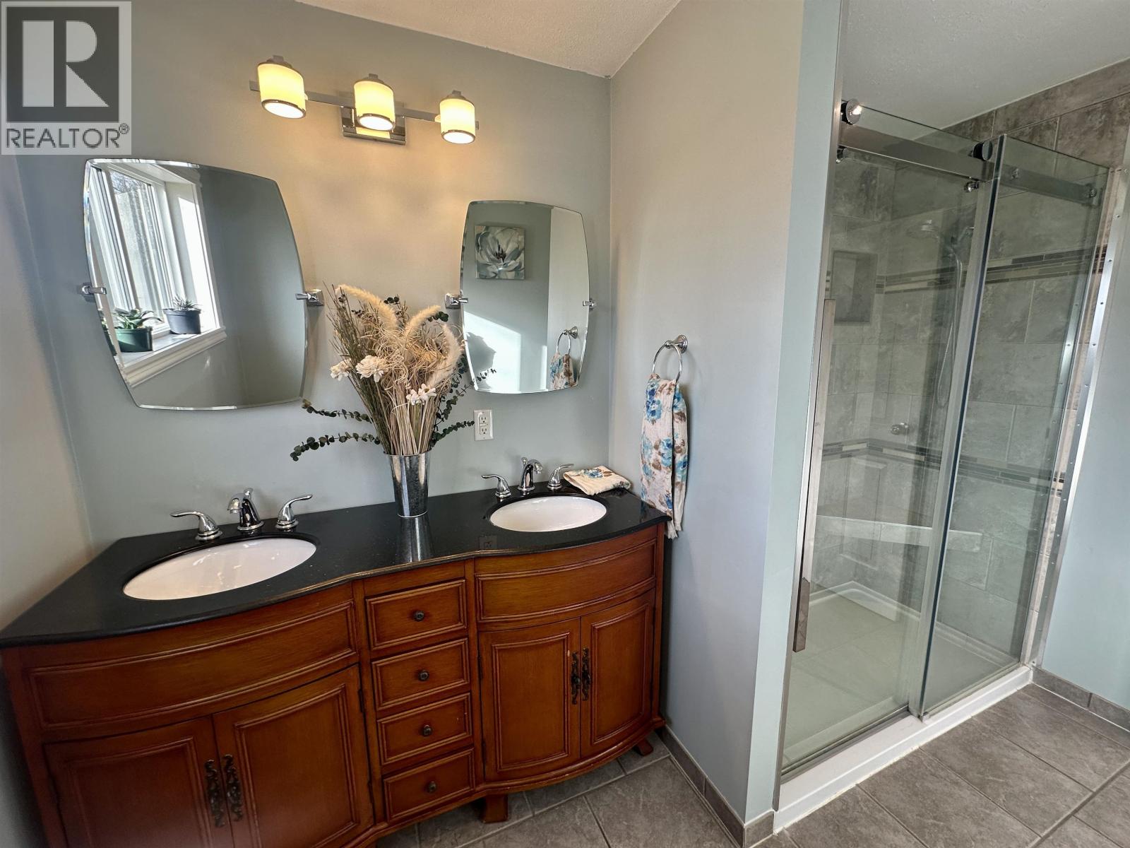 366 NORTHSIDE ROAD, Vanderhoof