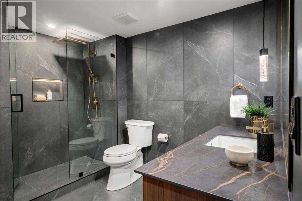 Single Family House for Sale in    Avenue SW Mission Calgary 