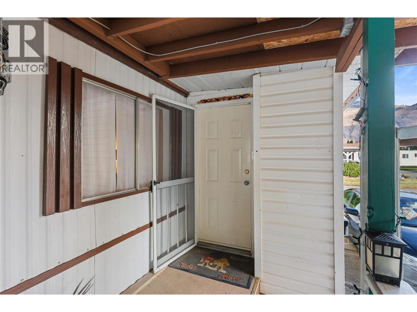 #202 2400 OAKDALE WAY - 15