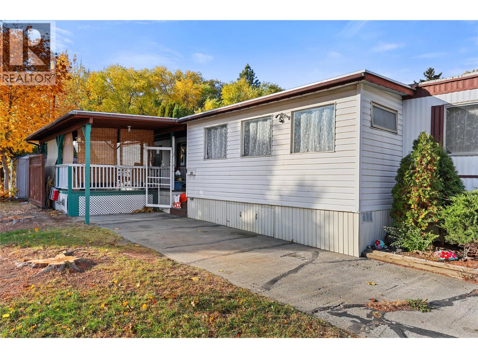 #202 2400 OAKDALE WAY - 24