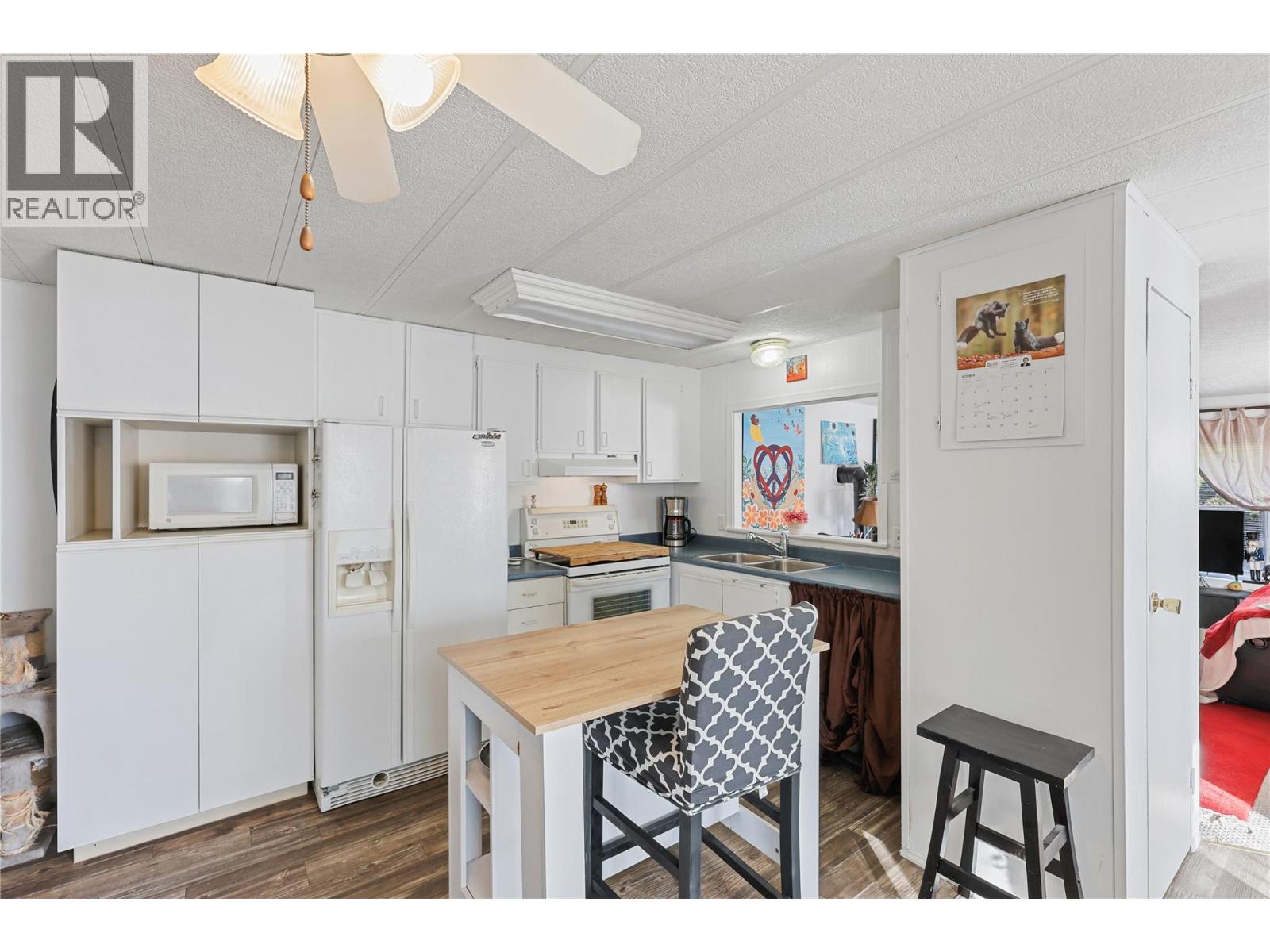 #202 2400 OAKDALE WAY - 5