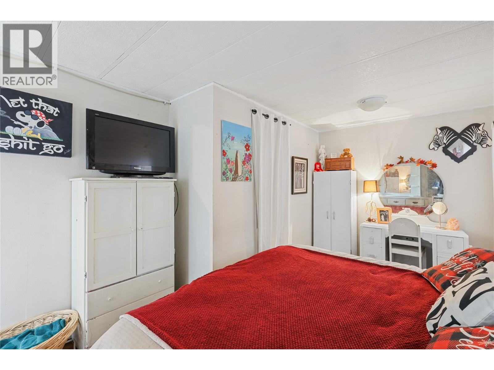 #202 2400 OAKDALE WAY - 11