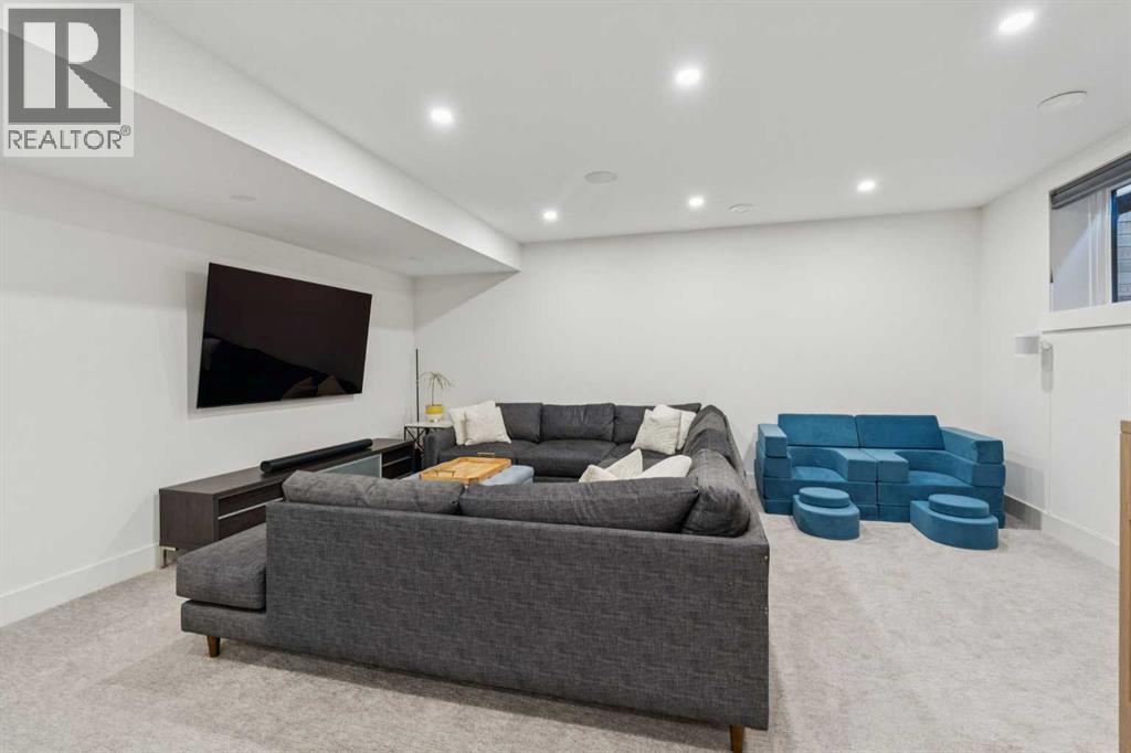 Single Family House for Sale in   Street SW Glenbrook Calgary 