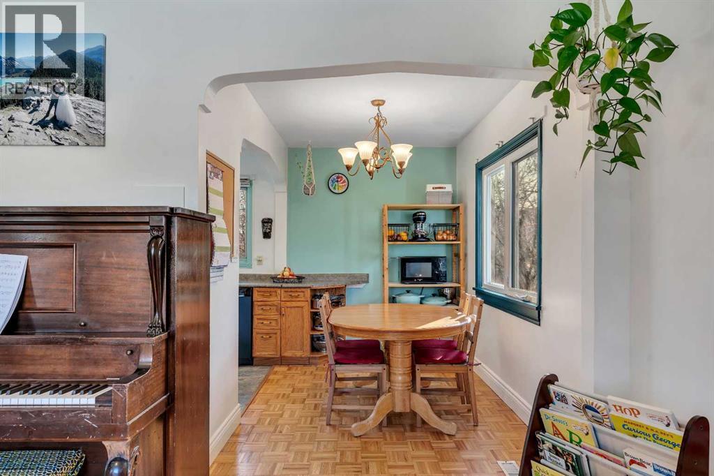 Single Family House Bungalow for Sale in   Avenue NW Tuxedo Park Calgary 