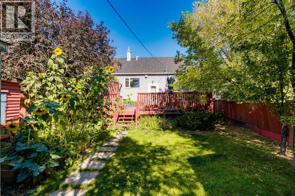 Single Family House Bungalow for Sale in   Avenue NW Tuxedo Park Calgary 