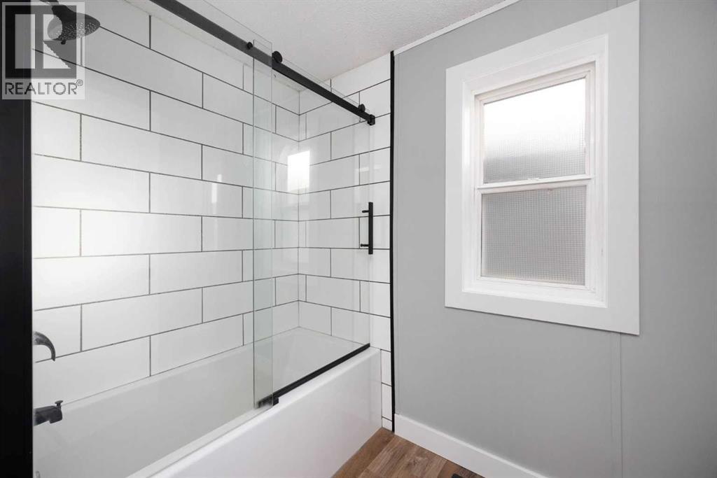 296 Grey Crescent, Fort McMurray