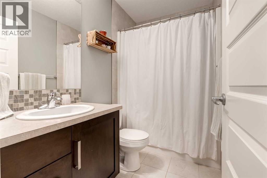 Single Family House for Sale in  Evanston Drive NW Evanston Calgary 