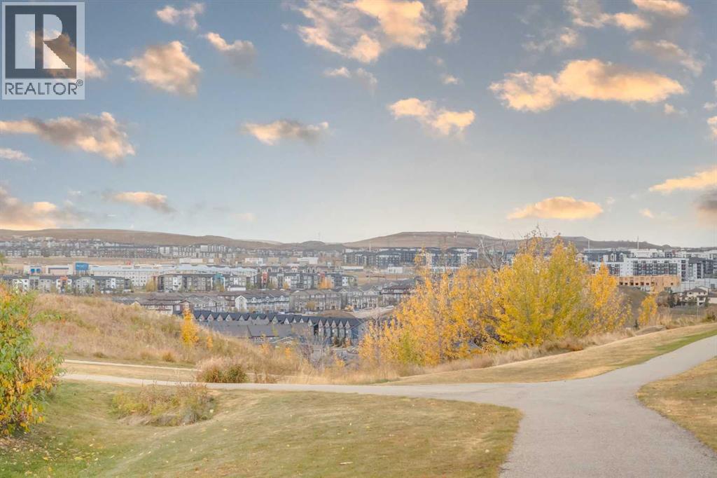 Single Family House for Sale in  Evanston Drive NW Evanston Calgary 