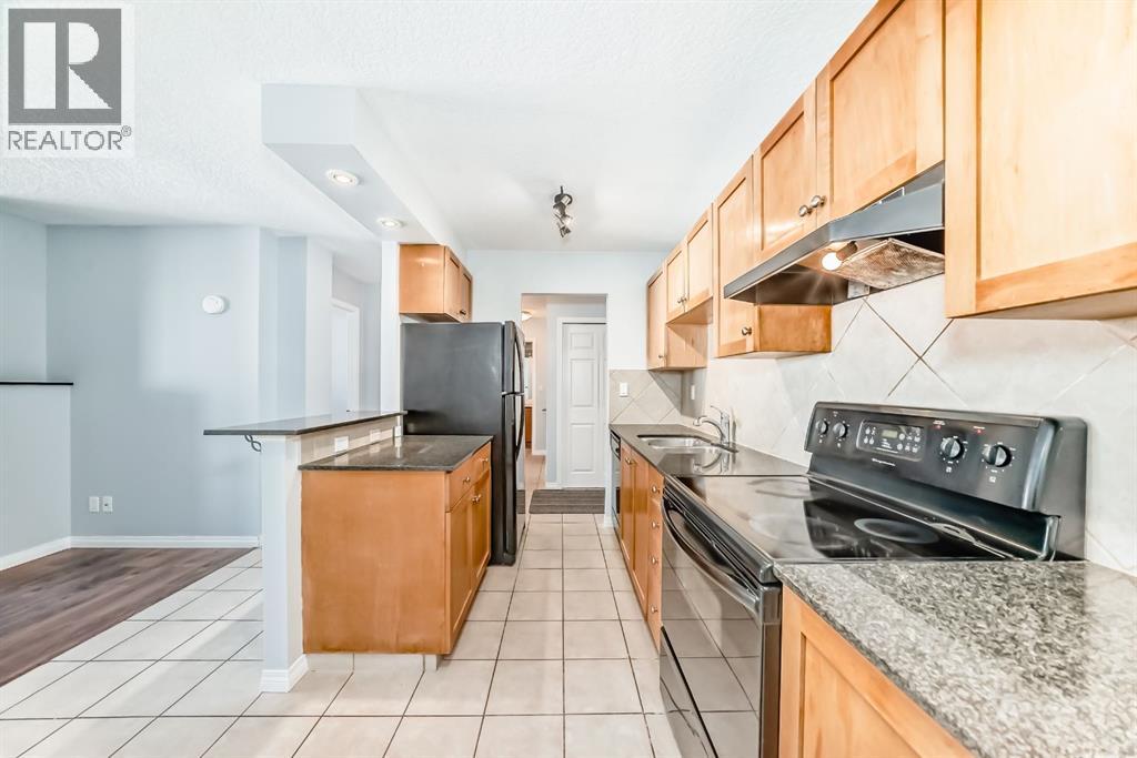 Single Family House for Sale in    Avenue SW Lower Mount Royal Calgary 