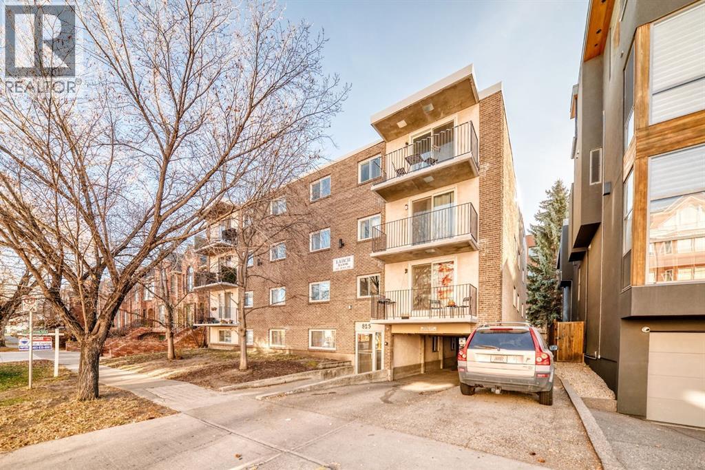 Single Family House for Sale in    Avenue SW Lower Mount Royal Calgary 