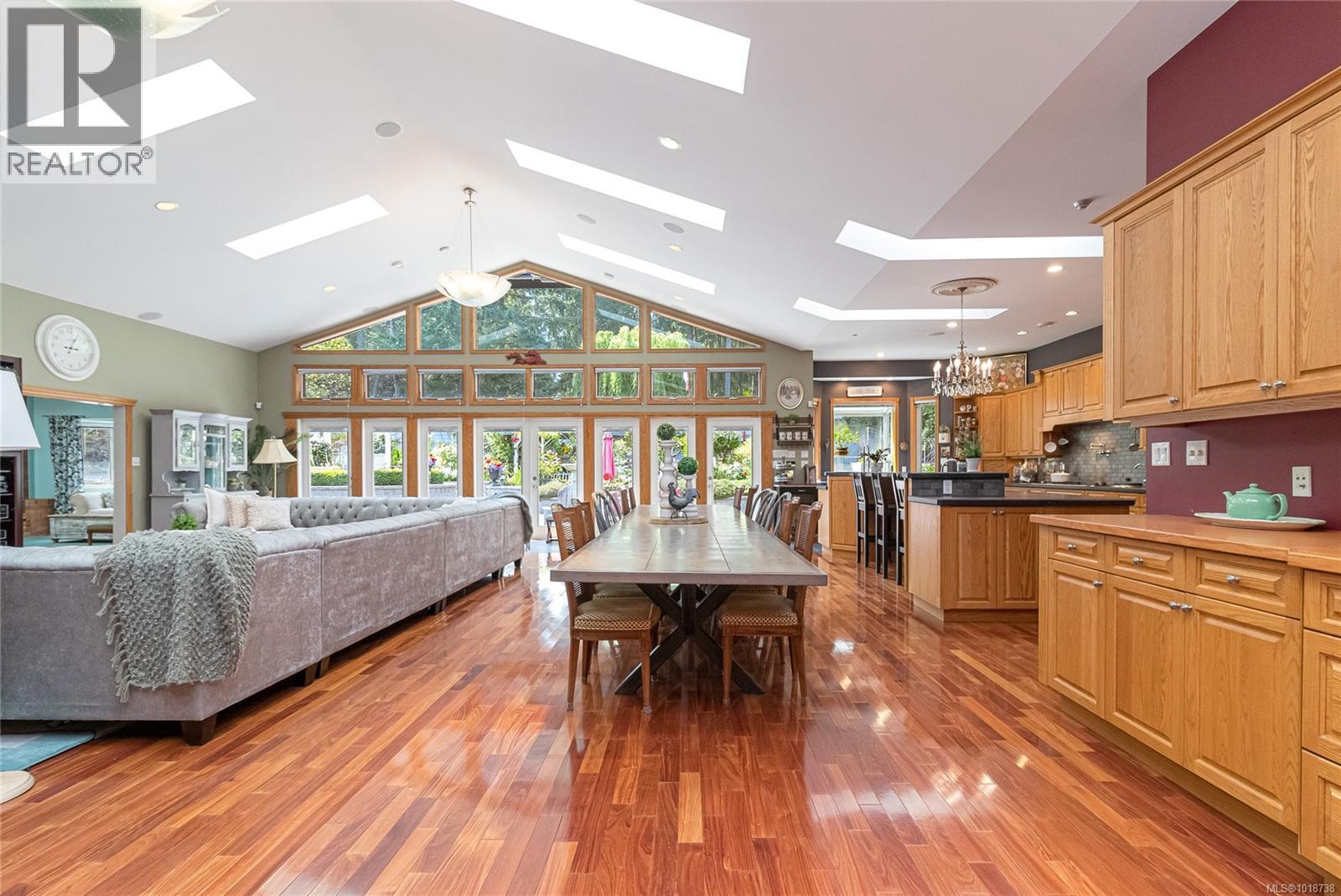  11376 Osprey Place, North Saanich