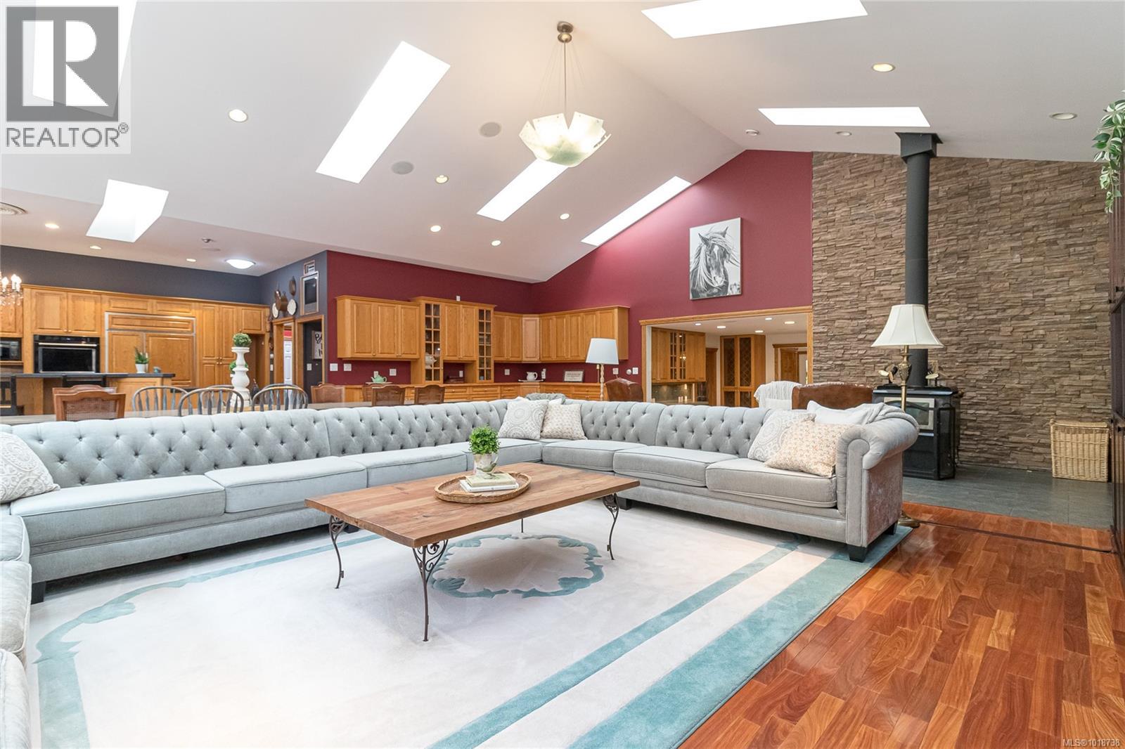  11376 Osprey Place, North Saanich