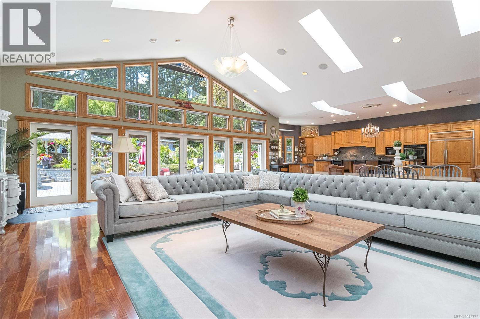  11376 Osprey Place, North Saanich