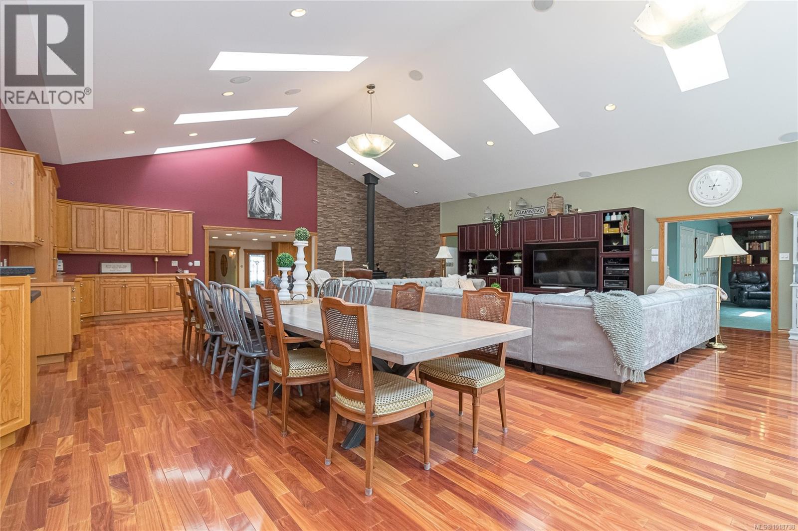  11376 Osprey Place, North Saanich