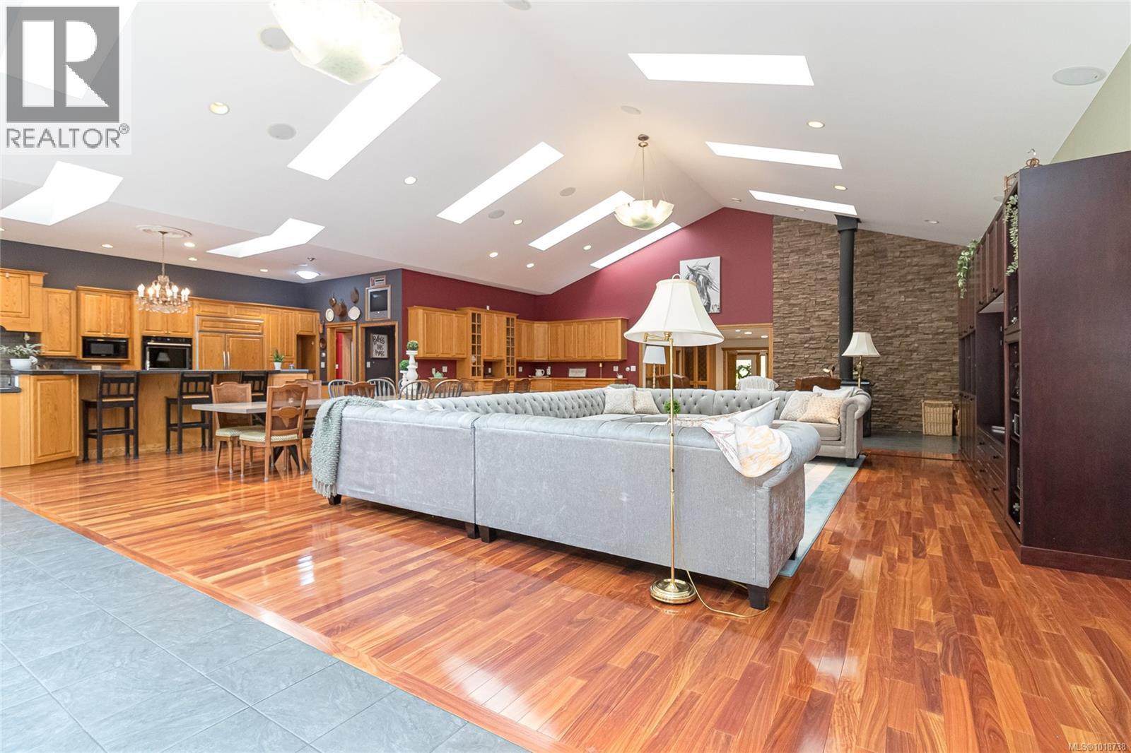  11376 Osprey Place, North Saanich