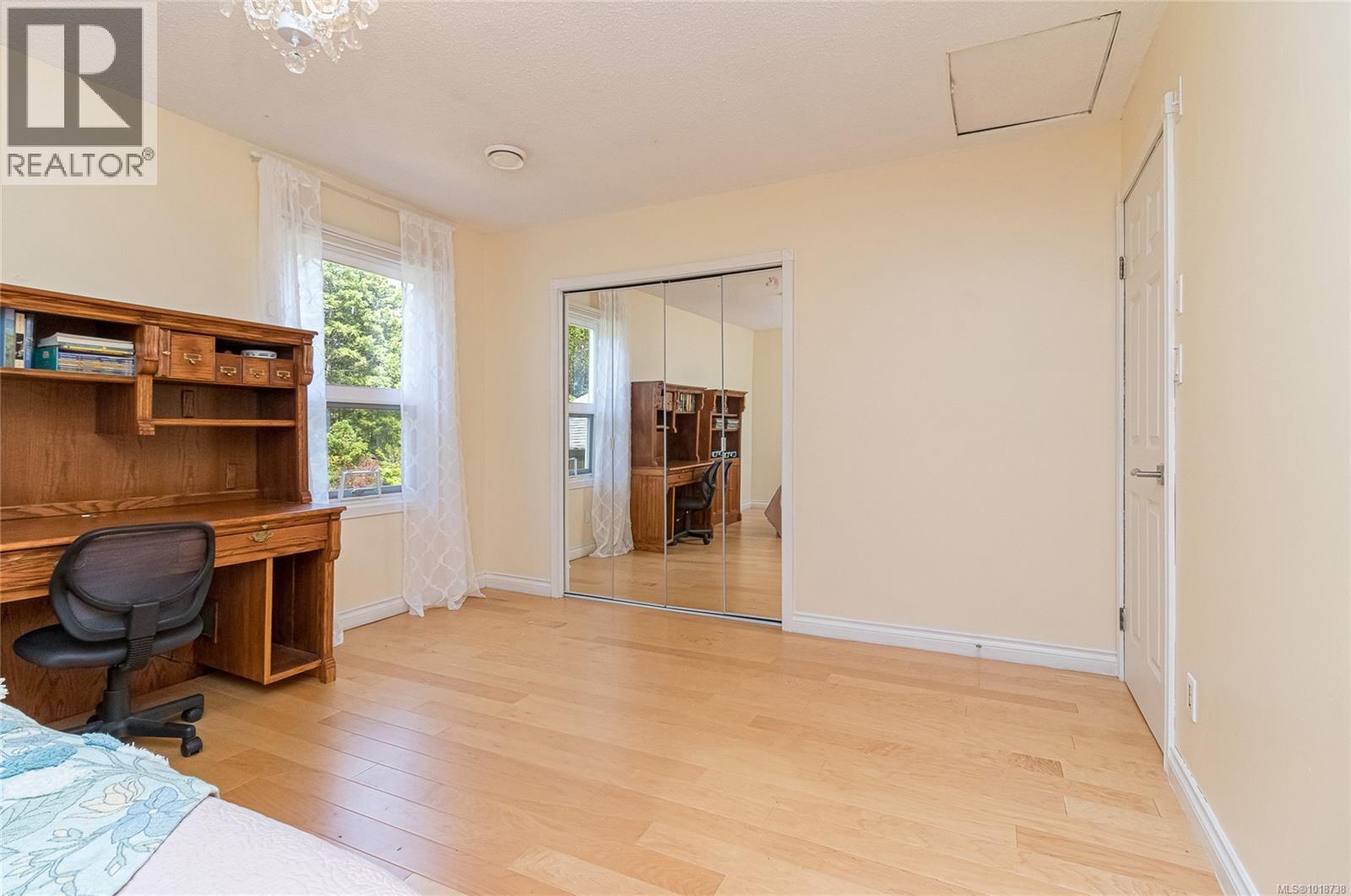  11376 Osprey Place, North Saanich