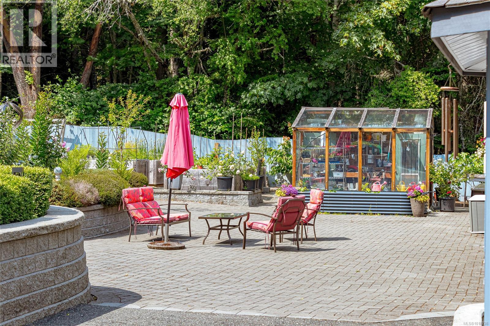  11376 Osprey Place, North Saanich