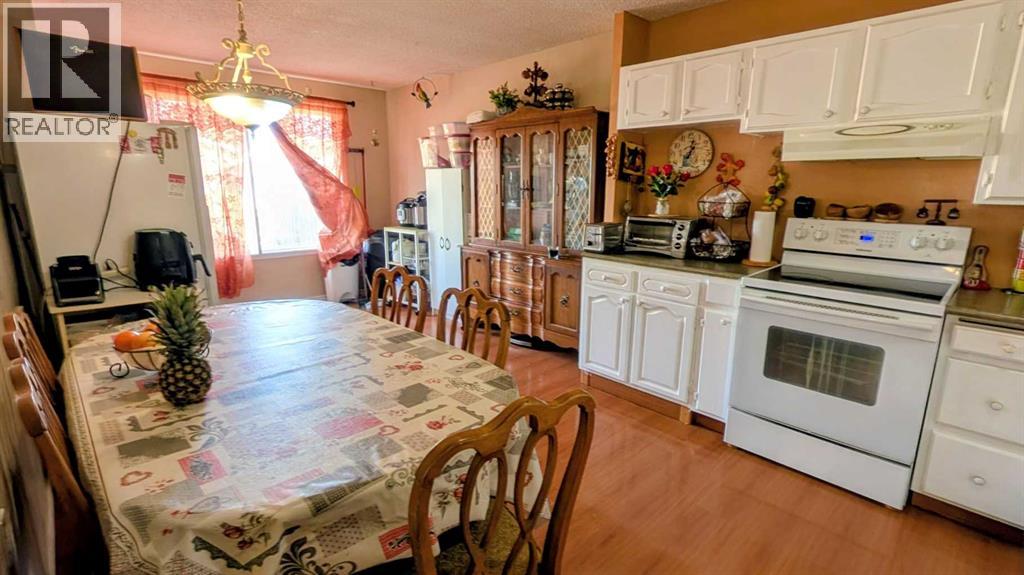 Single Family House Bungalow for Sale in  Pinehill Road NE Pineridge Calgary 